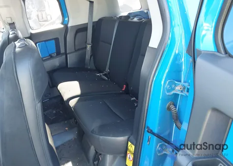 2007 Toyota Fj Cruiser from USA, damaged, VIN JTEZU11F170006805